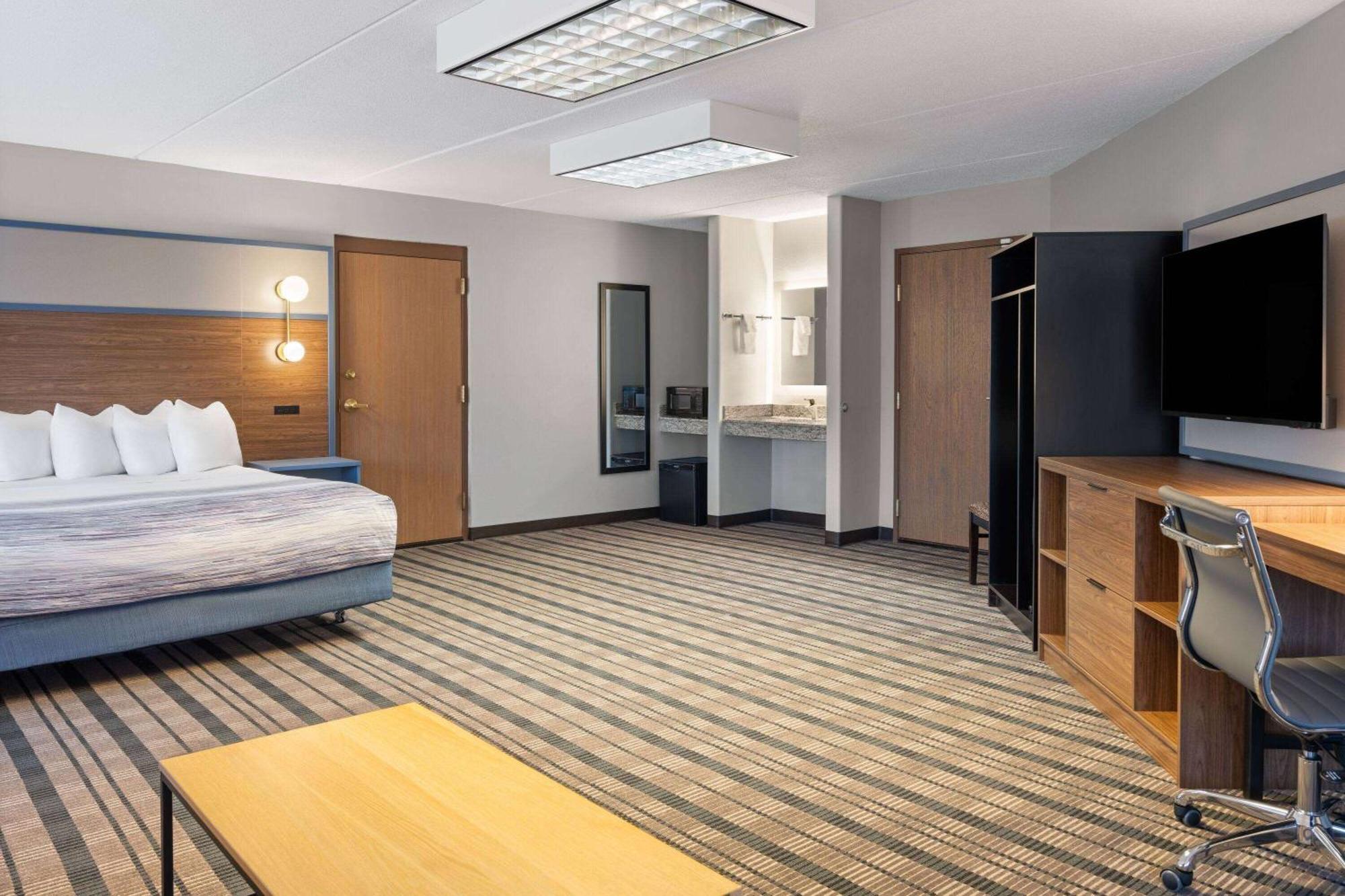 Americinn By Wyndham Beaver Dam Kültér fotó